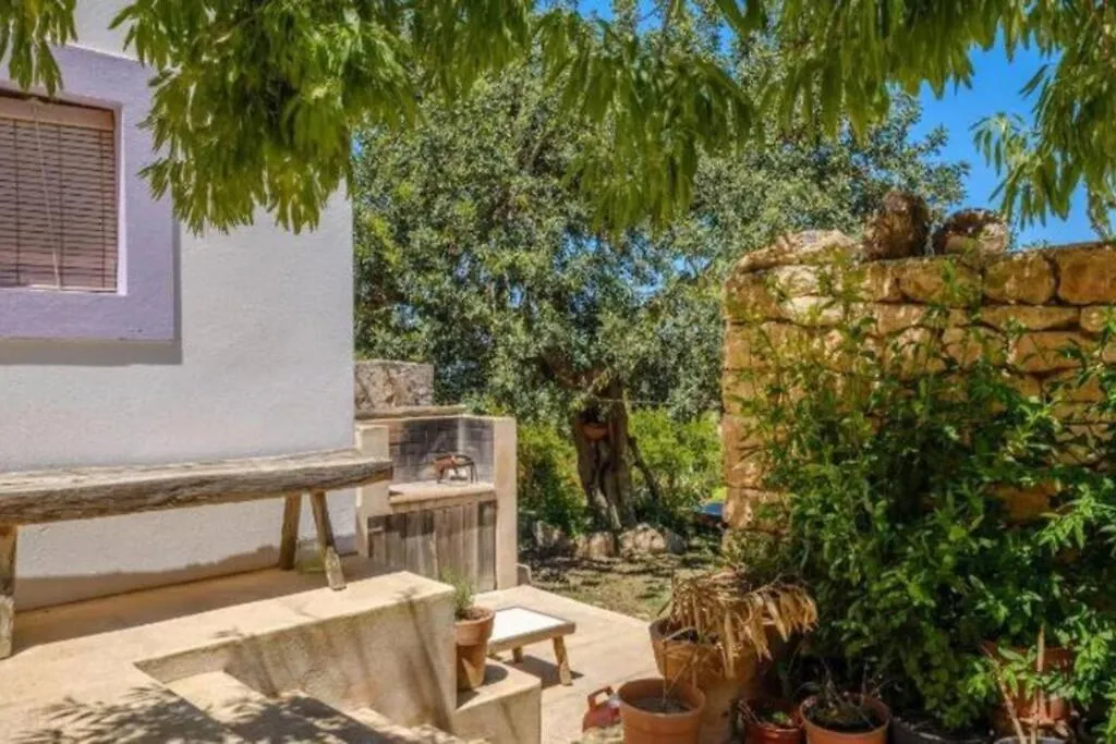 הוילה סן חוזה דה סא טלאיה Casa Ibicenca En Cala D'Hort 0*,